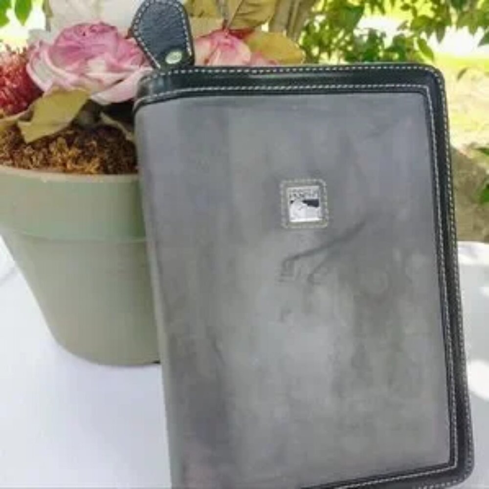 DOONEY & BOURKE VINTAGE LEATHER 3/4 ZIP 7X4 FILO FAX DAILY ORGANIZER/CALULATOR